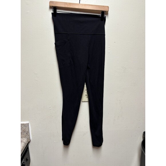 Athleta Stash Pocket Salutation Tight- Black-Size Medium Gym Workout Yoga 25L - Picture 3 of 8